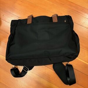 EUC large commuter/ travel bag with backpack, shoulder, luggage strap 20x14x7